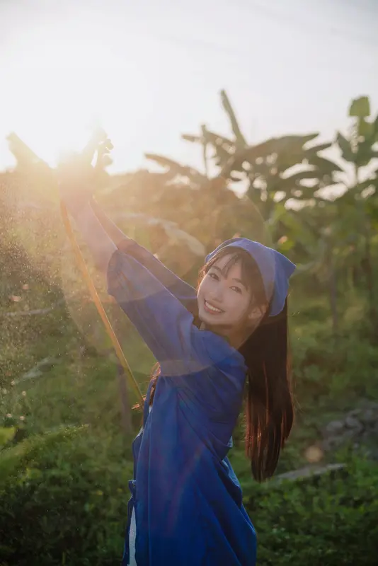 [YITUYU艺图语]2025.01.08 田园暮歌，花裙少女之韵 巨大王 - 艺图语